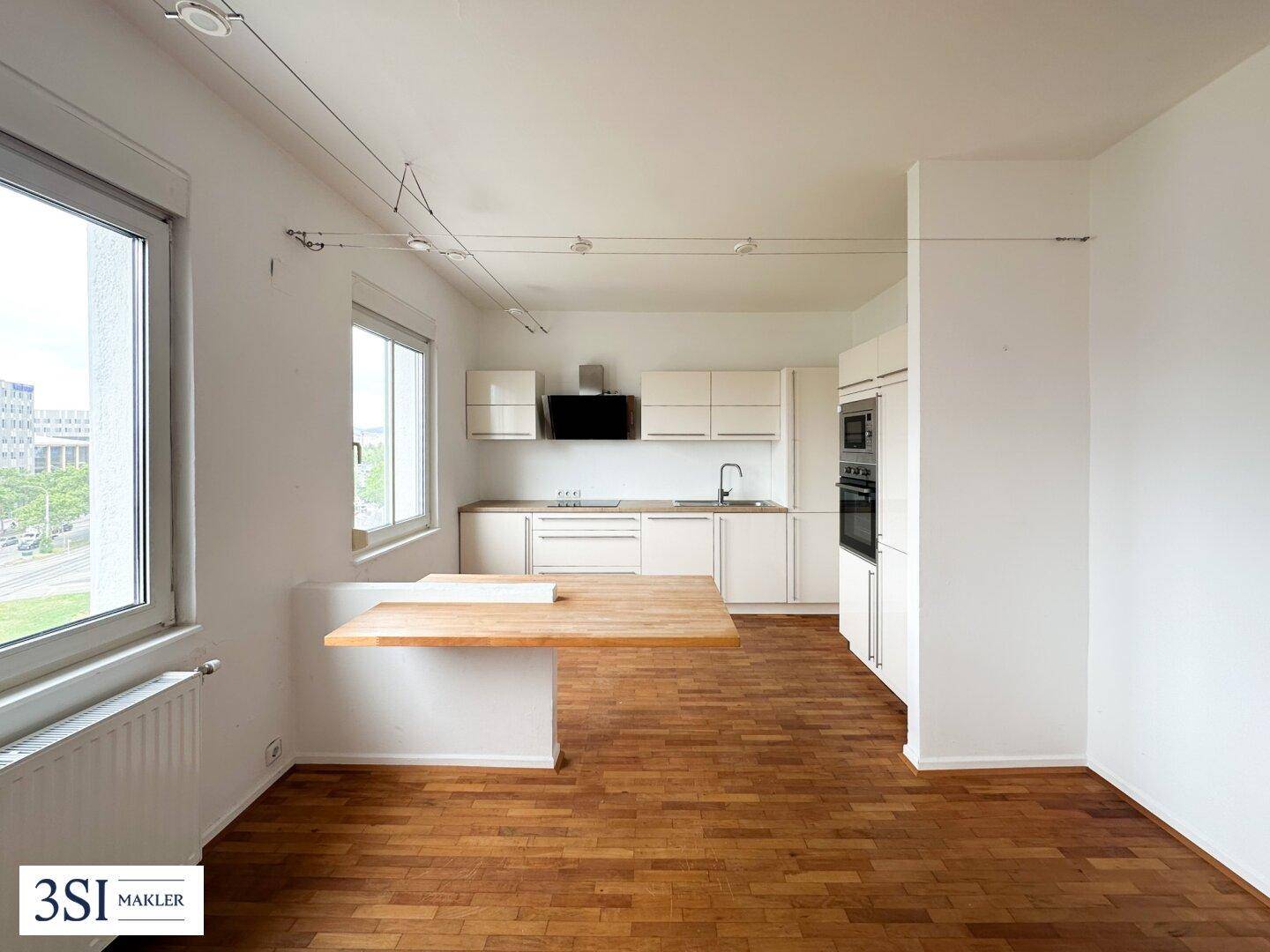 MAHÜ127: Residieren wie ein König - Lichtdurchflutete Dachgeschoßwohnung in Top-Lage des 6. Bezirks - Ansicht 2