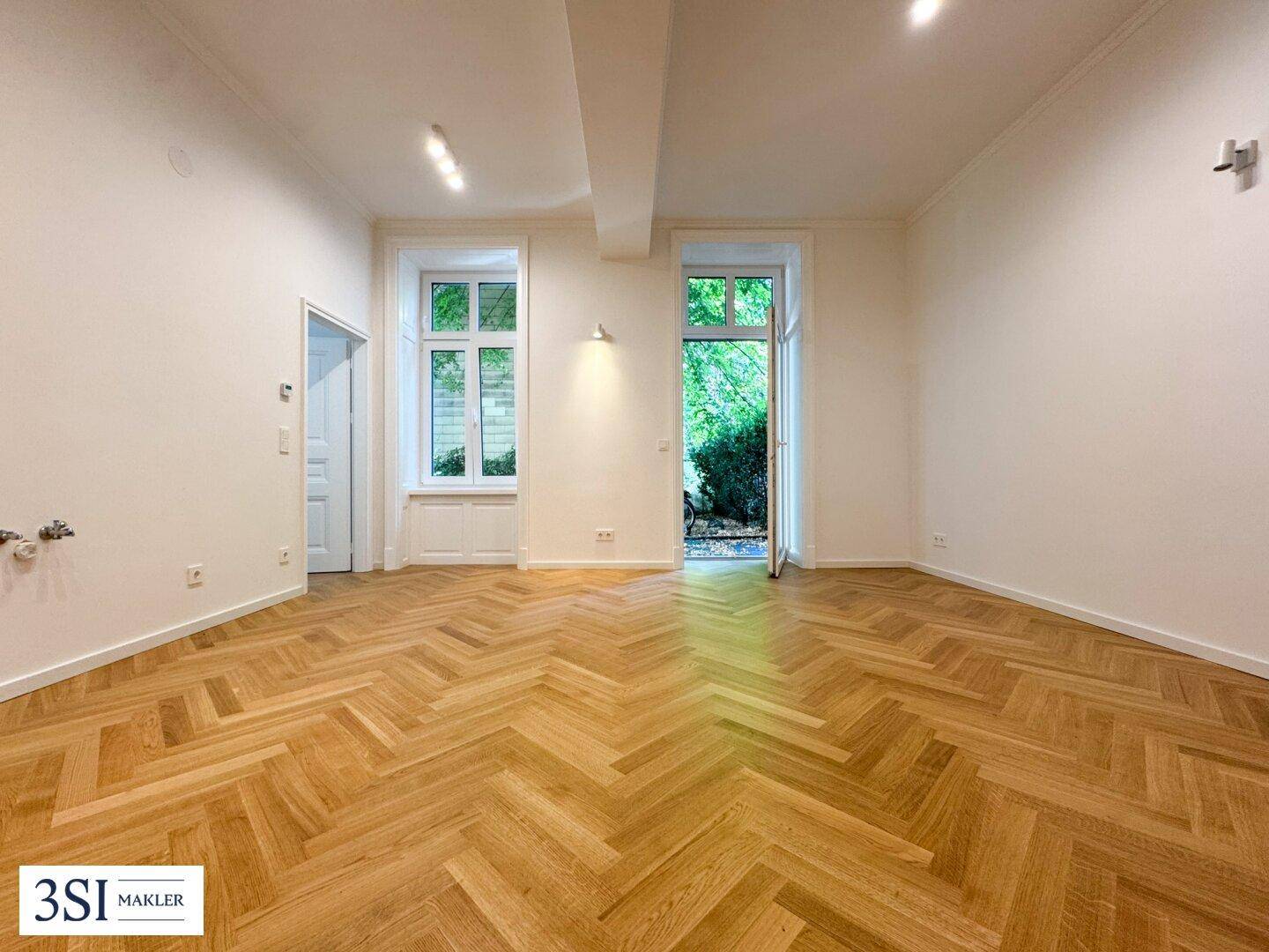 Top sanierte Erstbezug-Wohnung mit großzügiger hofseitiger Terrasse - Widok 4