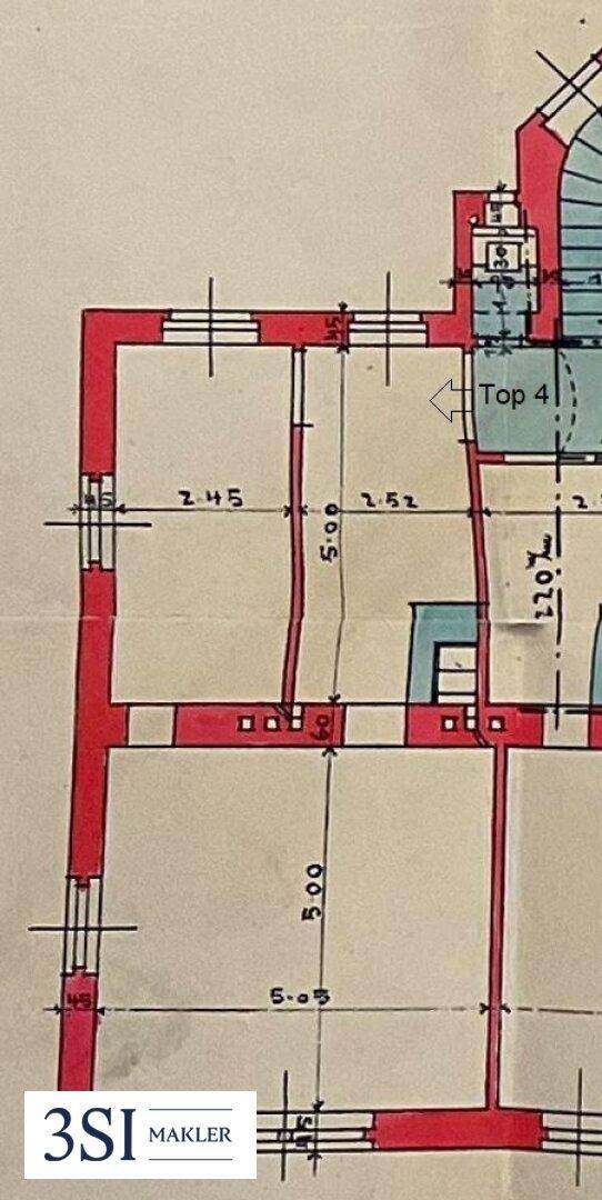 Detaillierter Grundriss einer Wohnung mit eingezeichneten Maßen und Raumaufteilung.