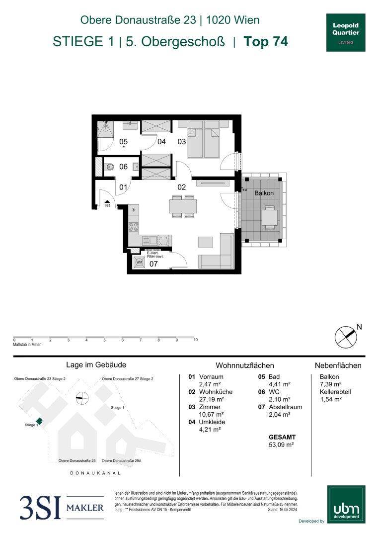 Grundriss einer Wohnung mit zwei Schlafzimmern, offenem Wohnbereich und Balkon.