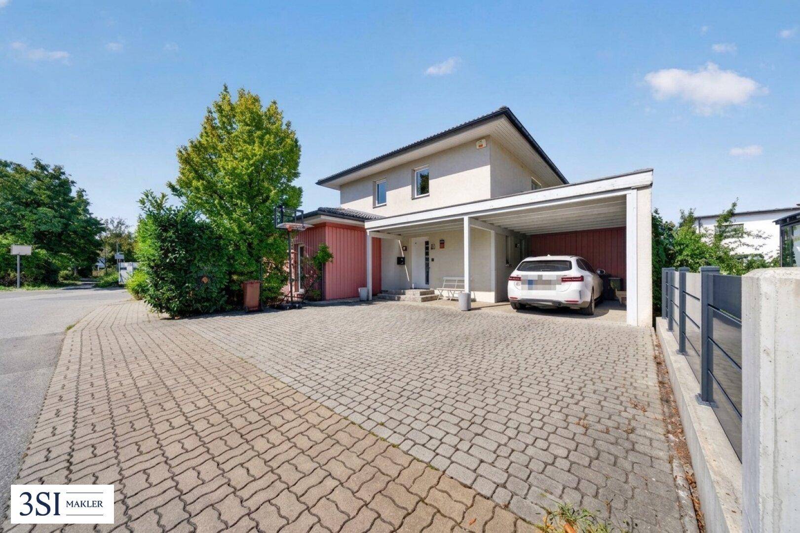 Haus + Carport