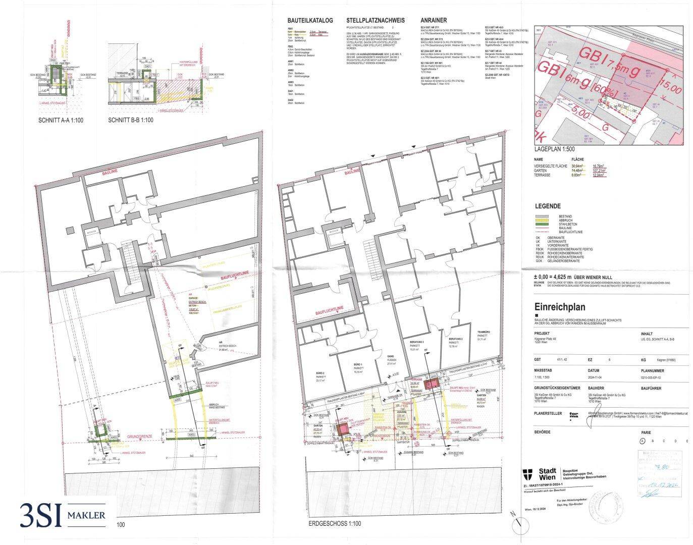 Detaillierte Grundrisse und Lageplan eines Gebäudes, die verschiedene Ebenen und Außenbereiche zeigen.