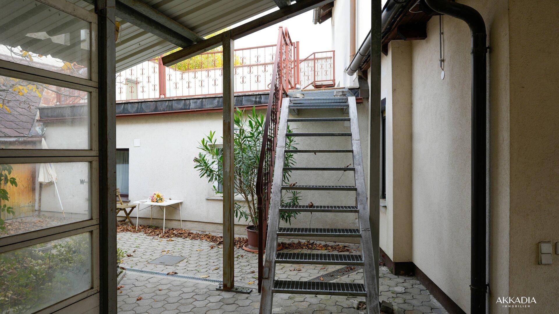 Einfamilienhaus mit viel Potenzial in ruhiger Lage von Pfaffstätten - Mehr