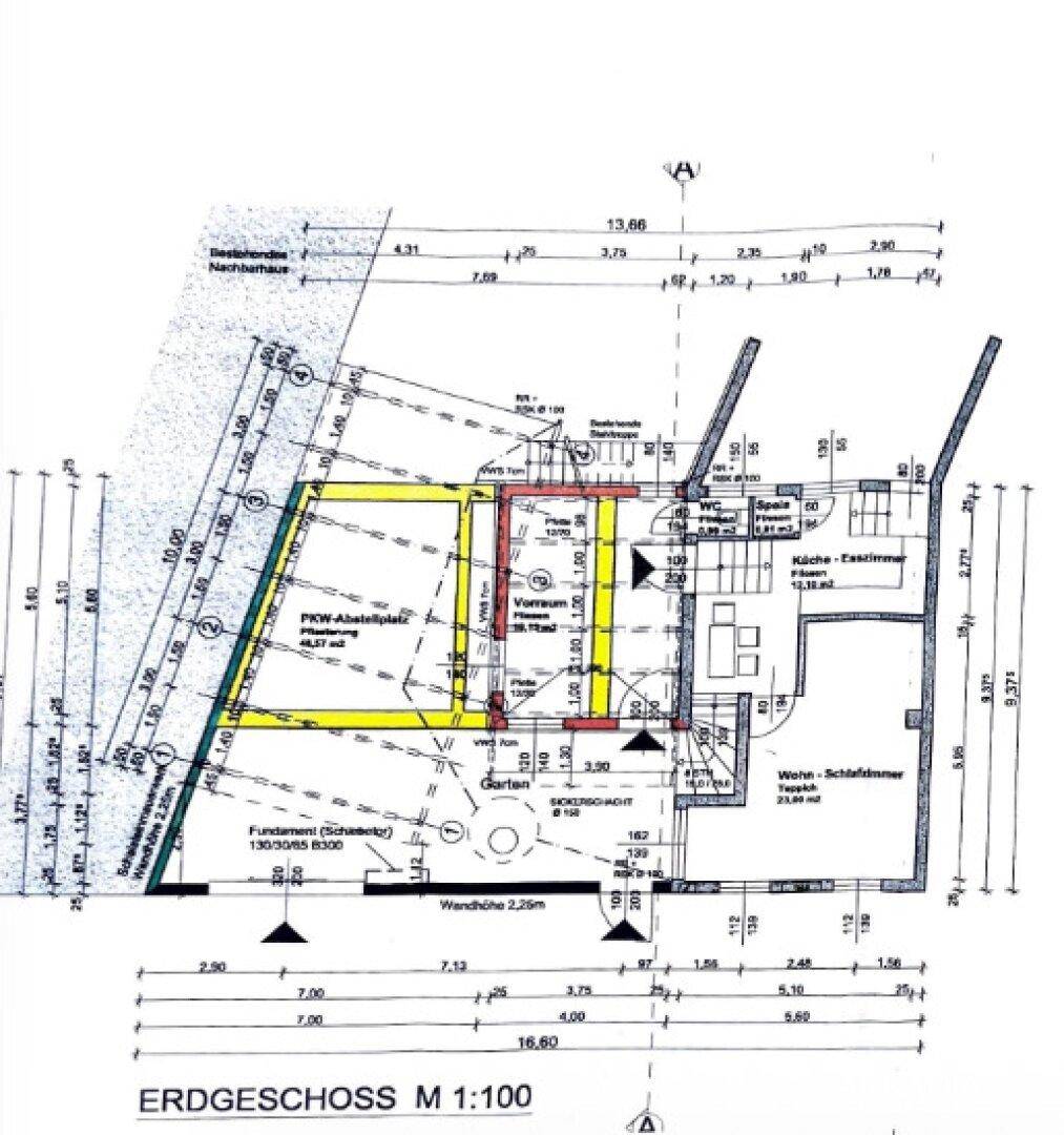 Detaillierter Grundriss des Erdgeschosses mit Wohn-Schlafzimmer und Küche-Esszimmer.