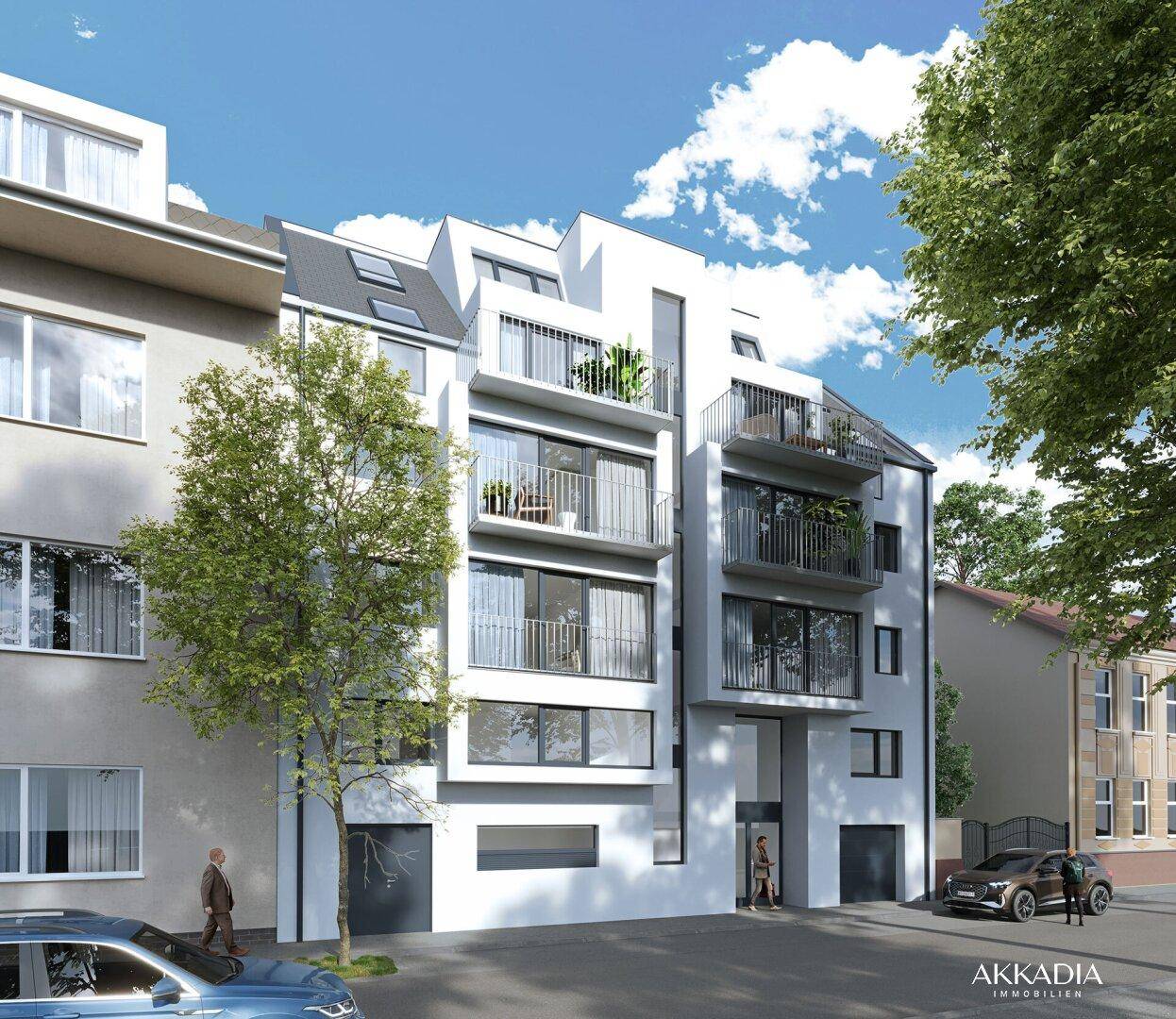 Moderne Architektur eines Mehrfamilienhauses mit Balkonen und großen Fenstern in urbaner Umgebung.