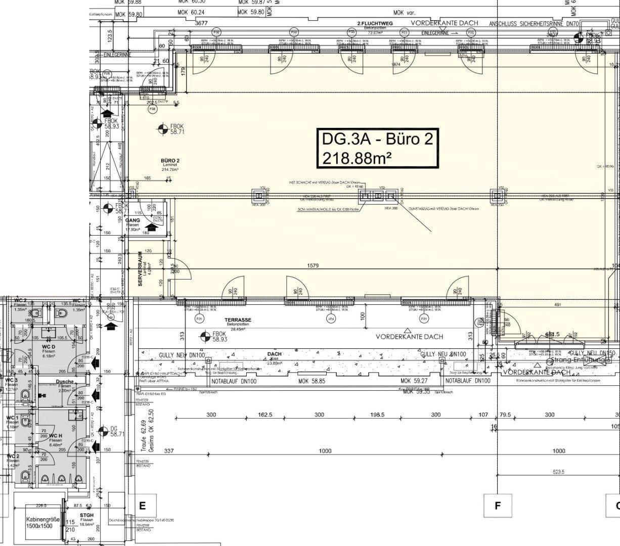 Grundrissplan für ein Büro mit 218,88m² und angrenzender Terrasse.