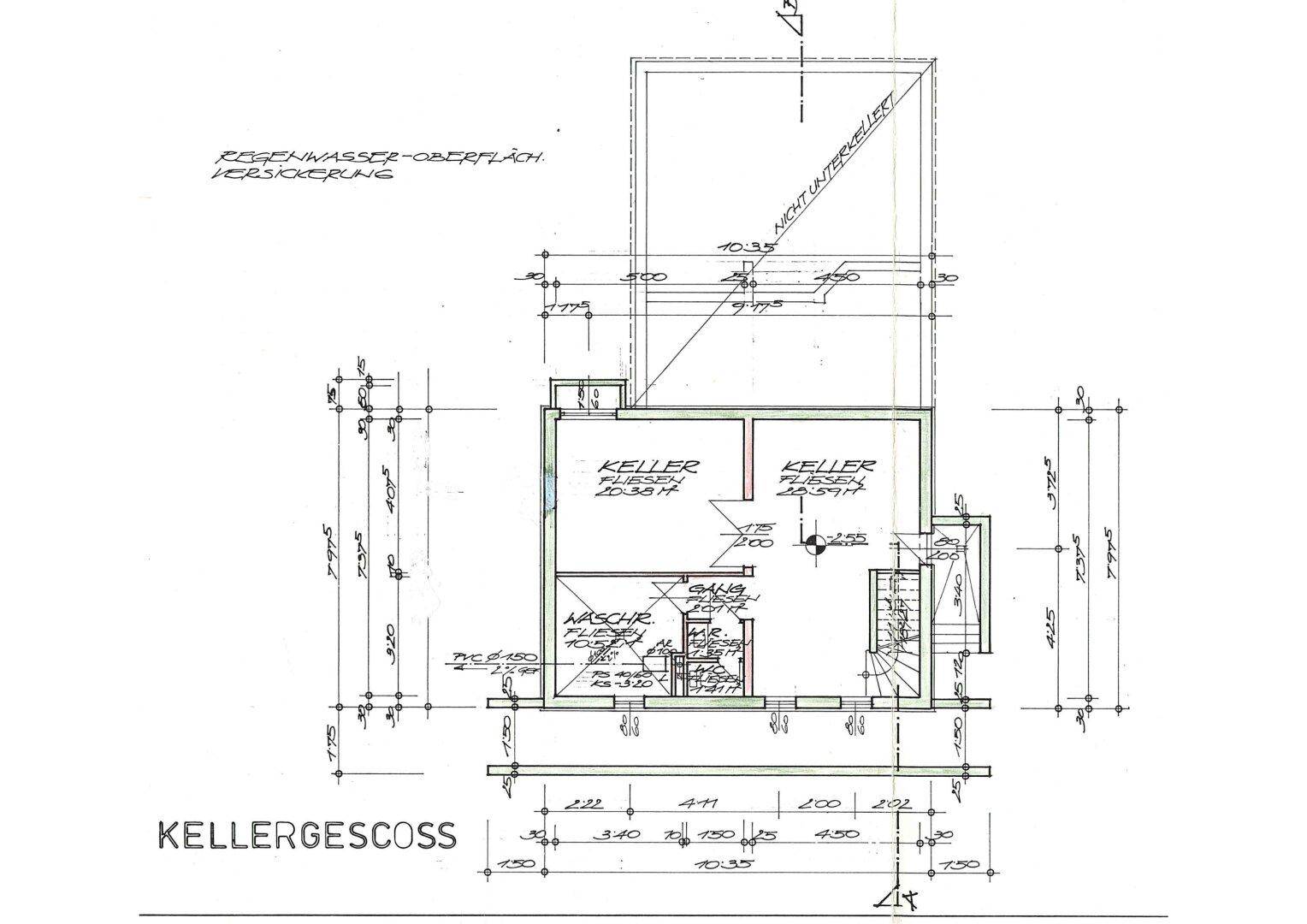 Grundriss des Kellergeschosses mit Kellerräumen, Waschküche und Treppenaufgang.