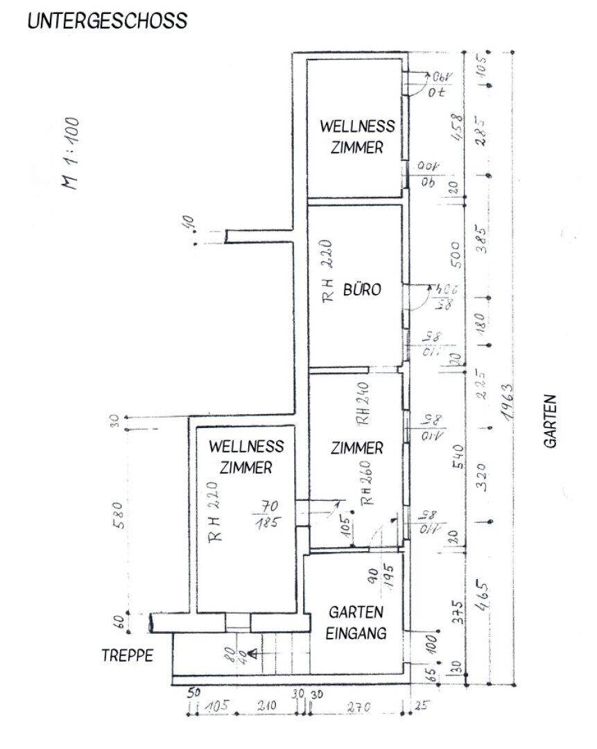 Grundriss des Untergeschosses mit zwei Wellnesszimmern, Büro und Zugang zum Garten.