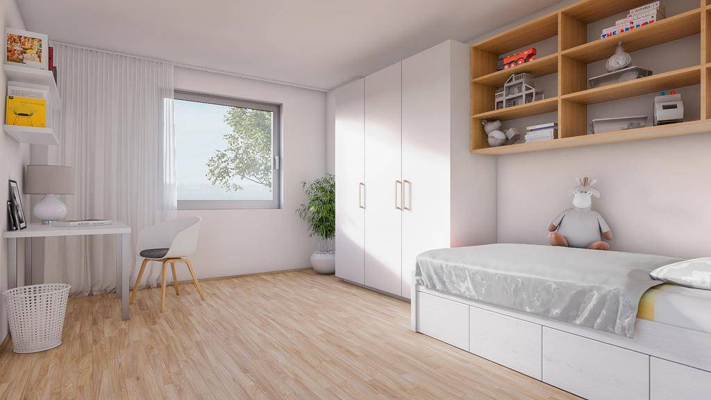 Kinderzimmer mit Holzboden, großem Fenster, Einbauschränken und viel Stauraum.