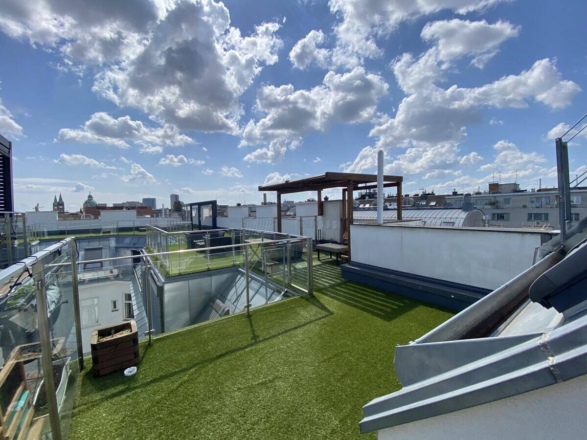 Blick auf Dachterrasse