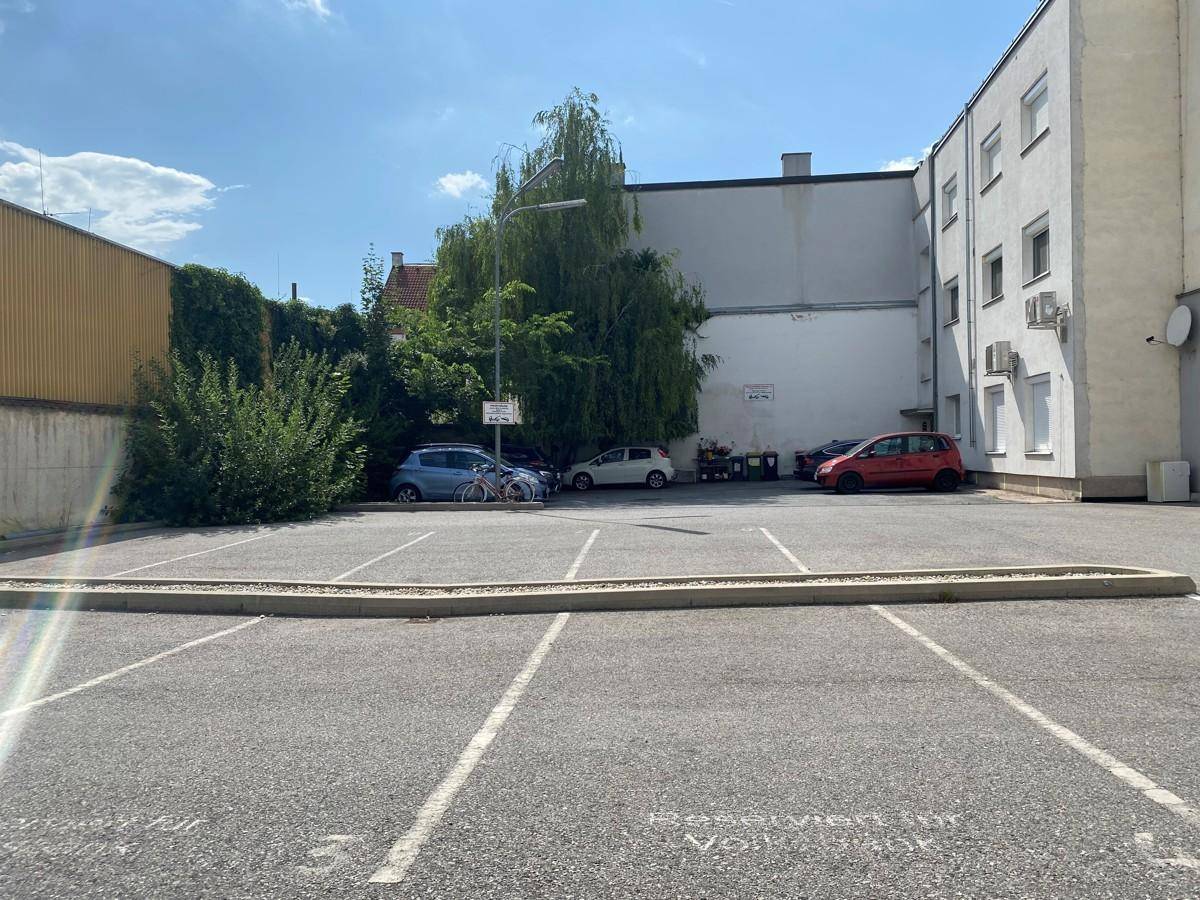 Parkplatz Bruck