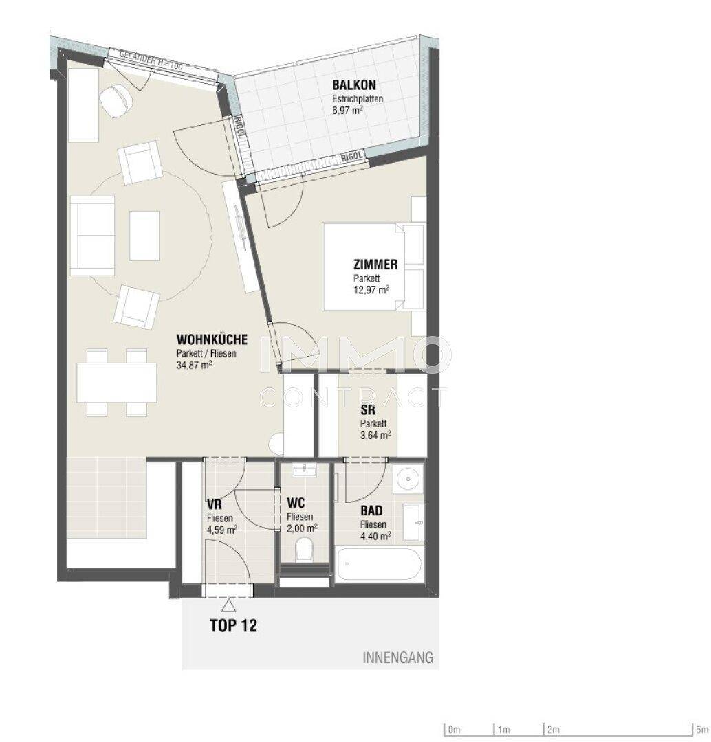 Detaillierter Grundriss einer Wohnung mit Wohnküche, Schlafzimmer, Bad und Balkon.