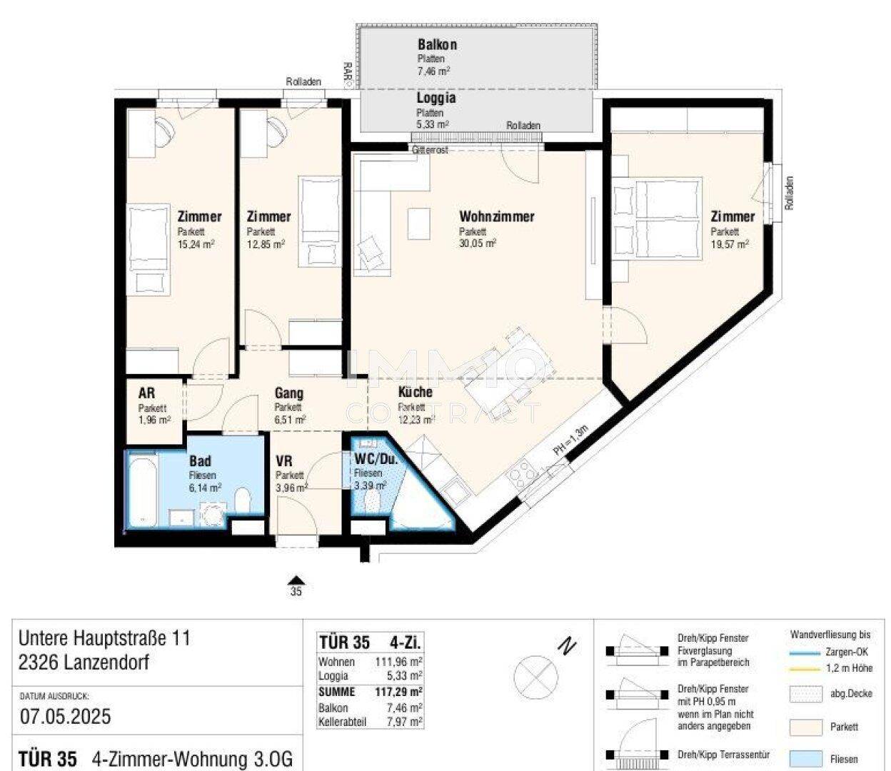 Detaillierter Grundriss einer 4-Zimmer-Wohnung mit Balkon und Loggia.