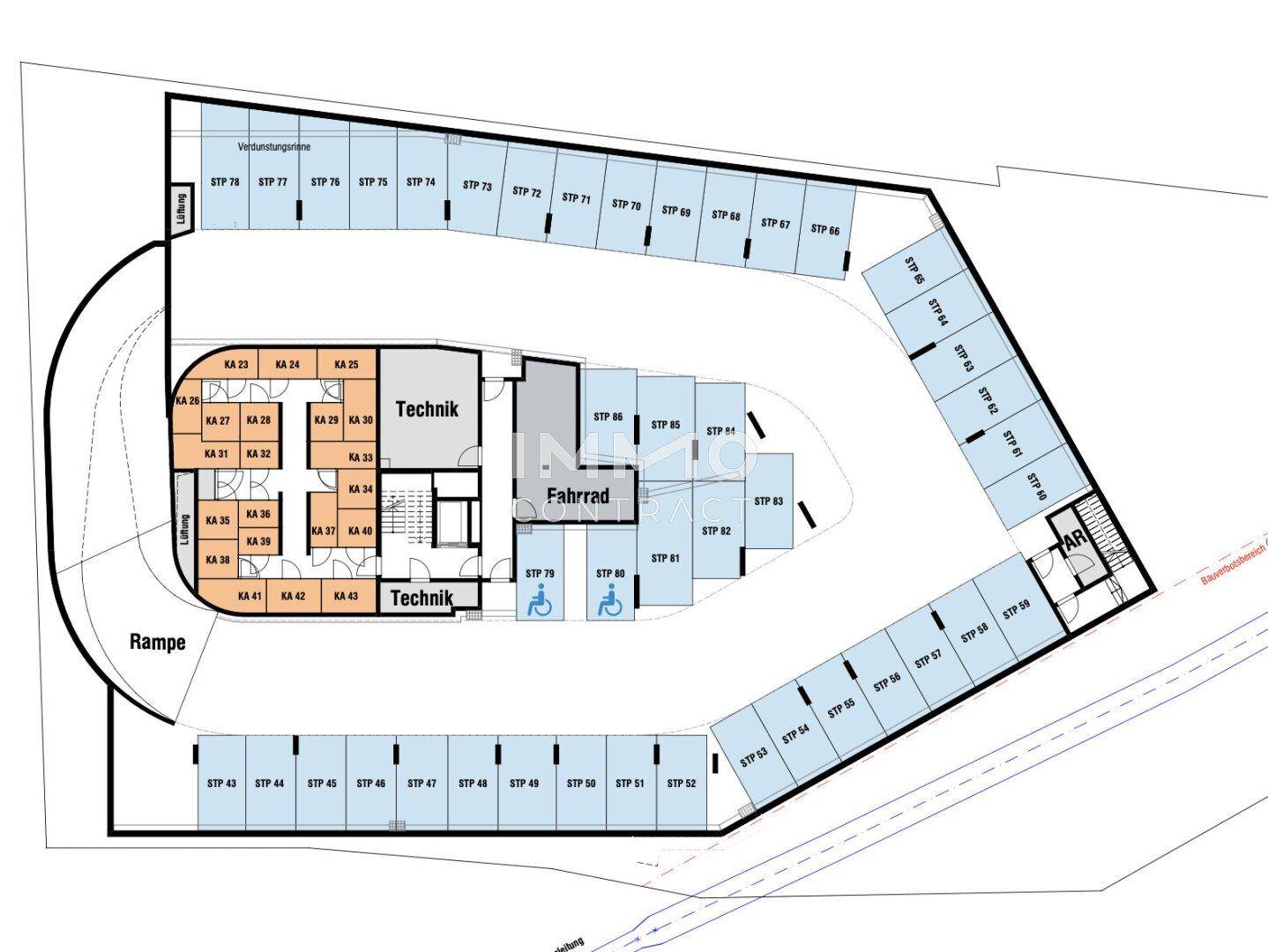 Grundriss des Untergeschosses mit weiteren Tiefgaragenstellplätzen, Abstellräumen und Fahrradraum.