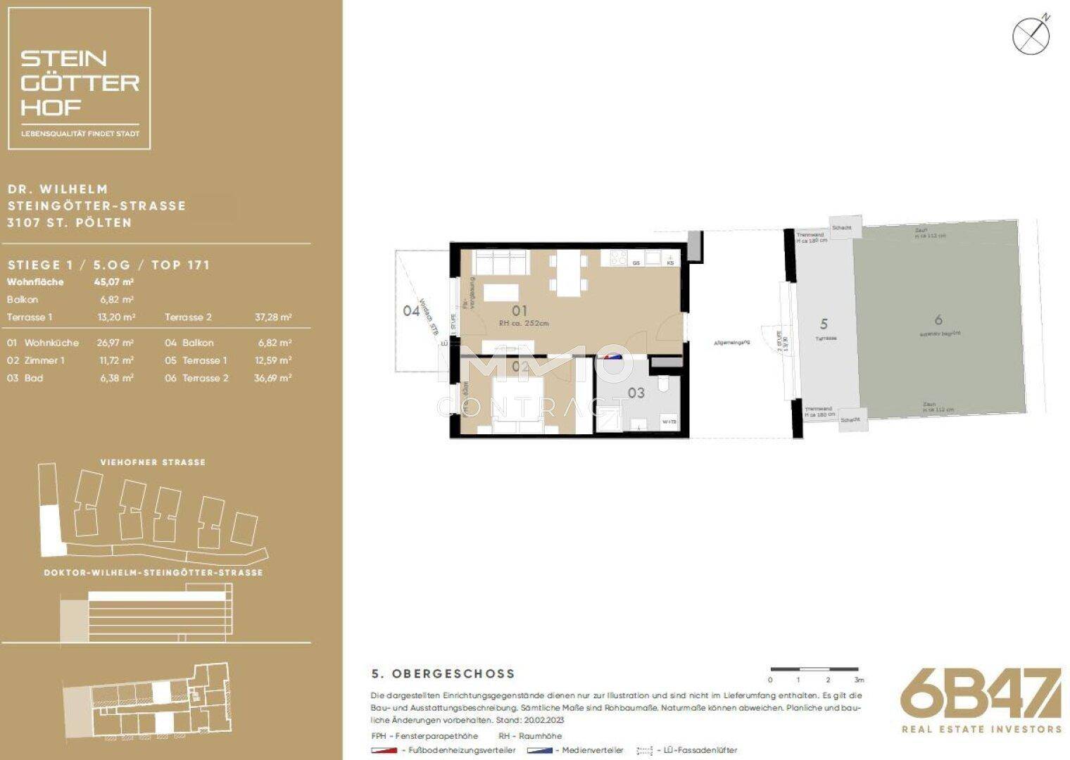 Detaillierter Grundriss einer Wohnung im Obergeschoss mit zwei Terrassen und offenem Wohnbereich.