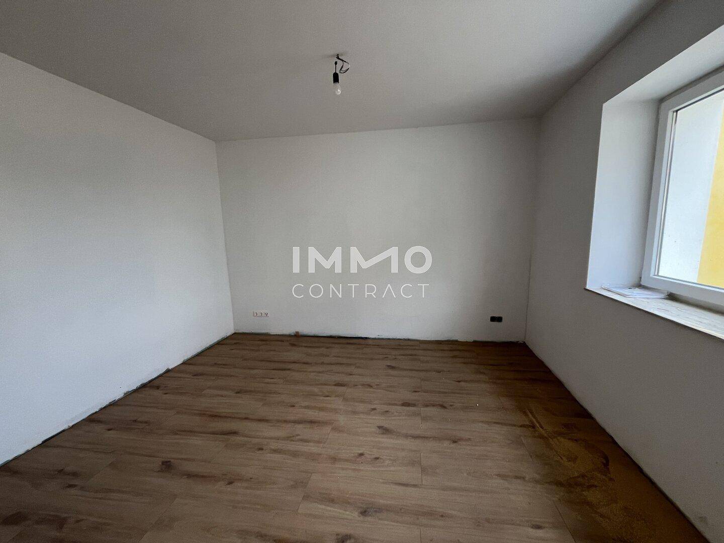 Einfamilienhaus mit Blick über die Dächer von Mistelbach - Ansicht 4