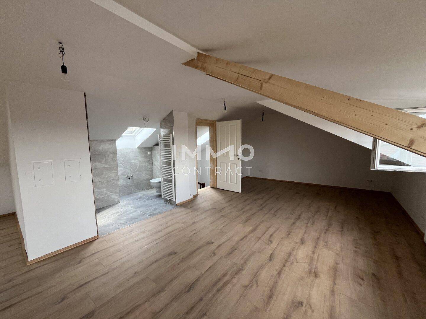 Einfamilienhaus mit Blick über die Dächer von Mistelbach - Mehr