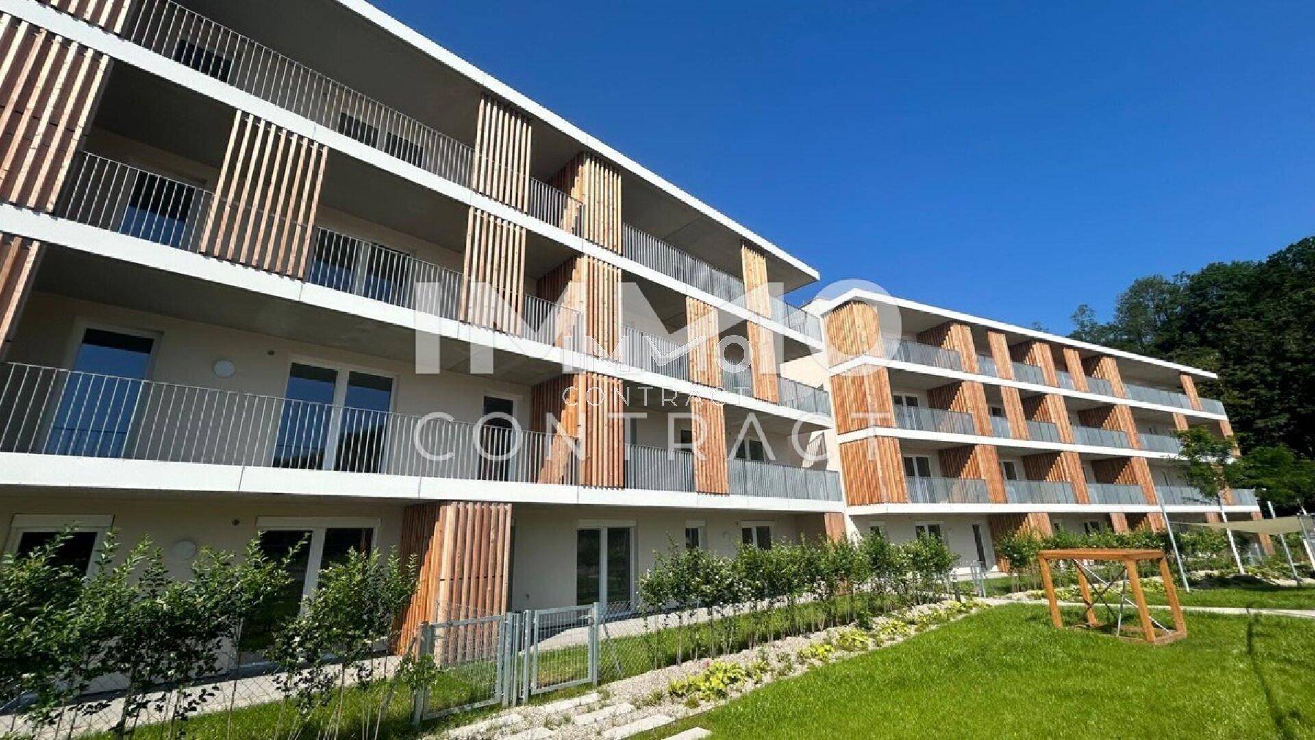 Exklusive 4-Zimmer Gartenwohnung mit ca.100m² Außenbereich – pohled 5