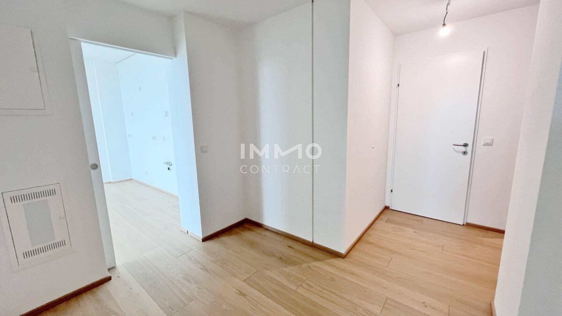Familienfreundliche Dreizimmer-Wohnung mit attraktivem Grünblick und POOL am DACH – další
