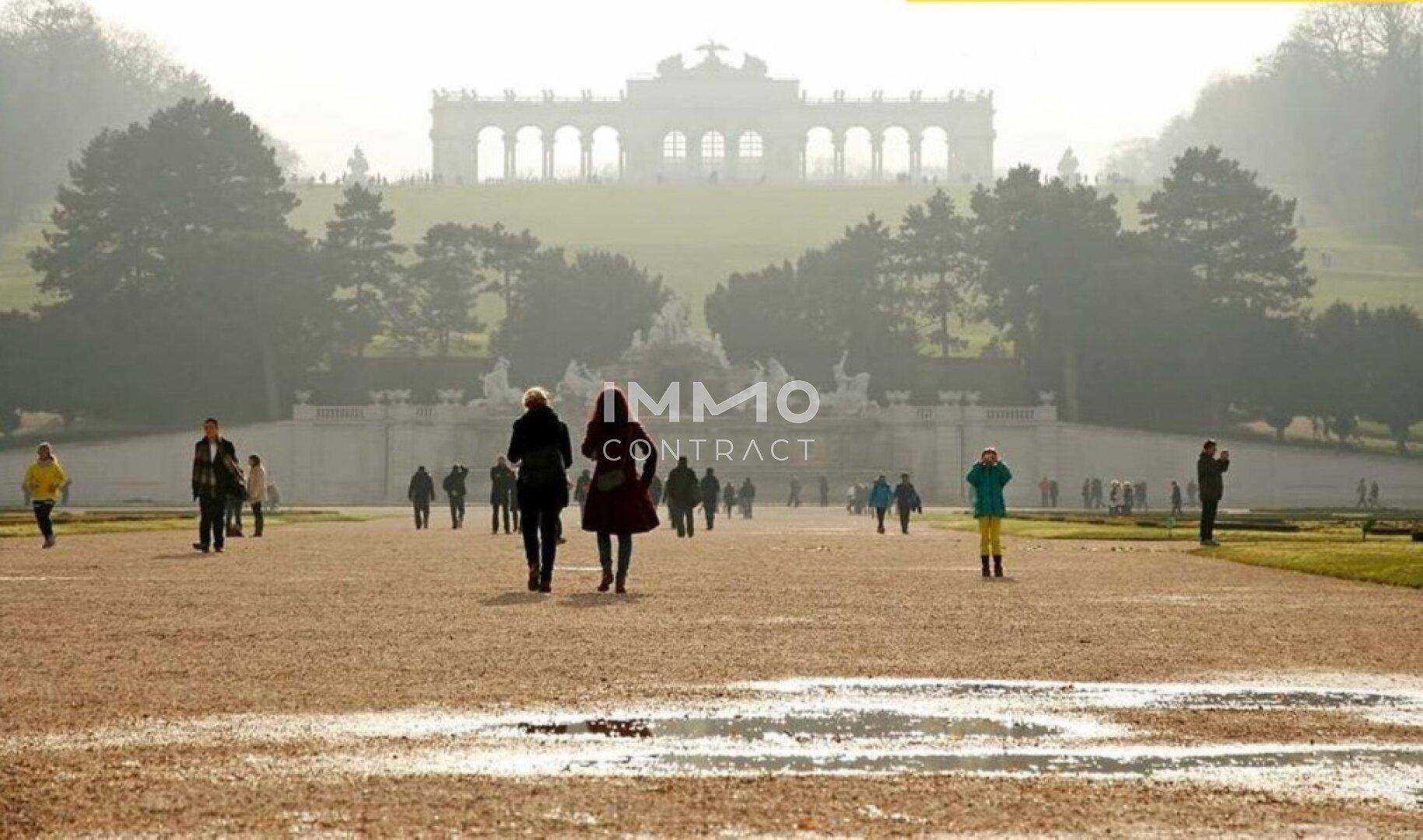 Schöbrunn
