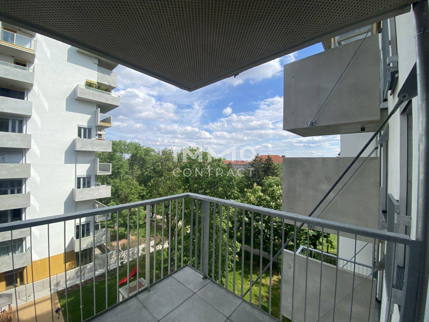 Ausblick in den Park
