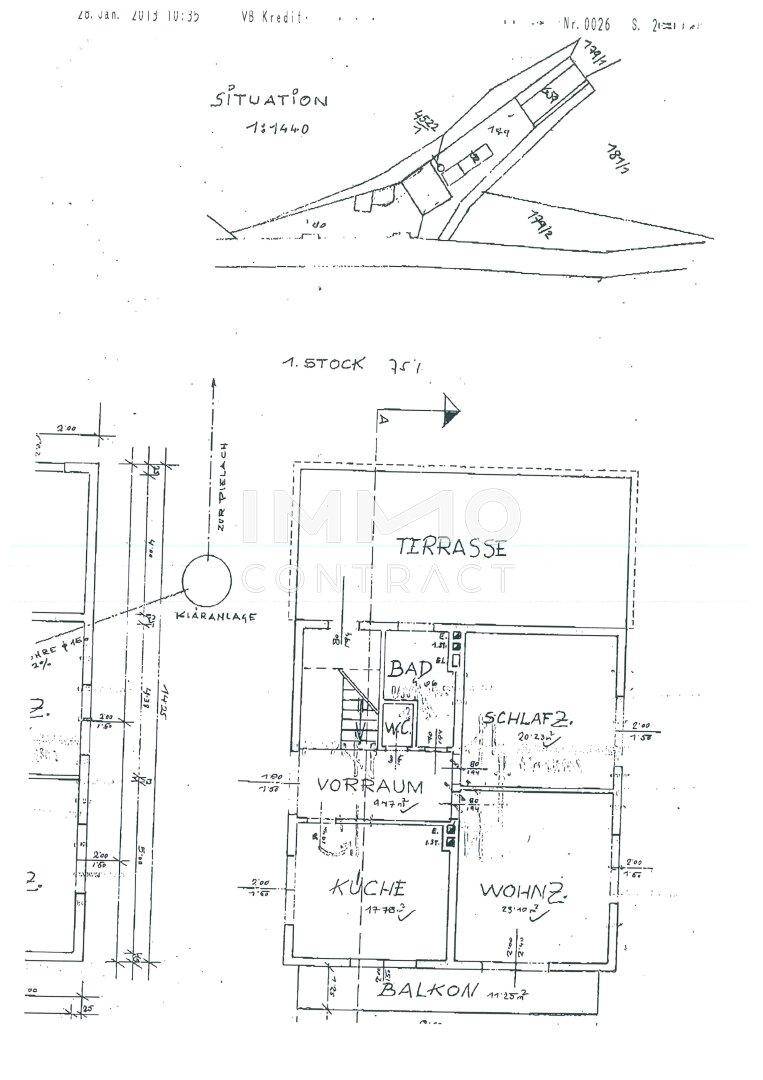 Grundriss des ersten Stocks mit Terrasse, Balkon und der Aufteilung in Küche, Wohn- und Schlafbereiche.