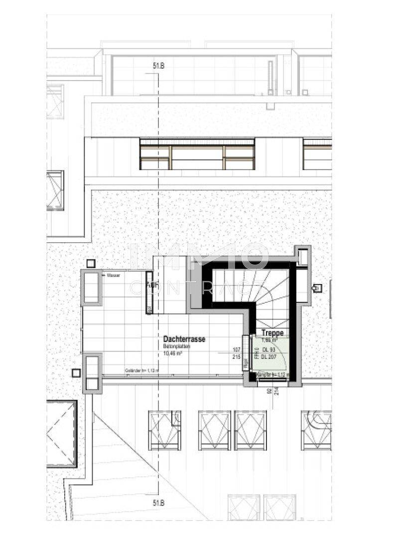 Grundriss der Dachterrasse mit Treppenzugang und Sitzbereich.