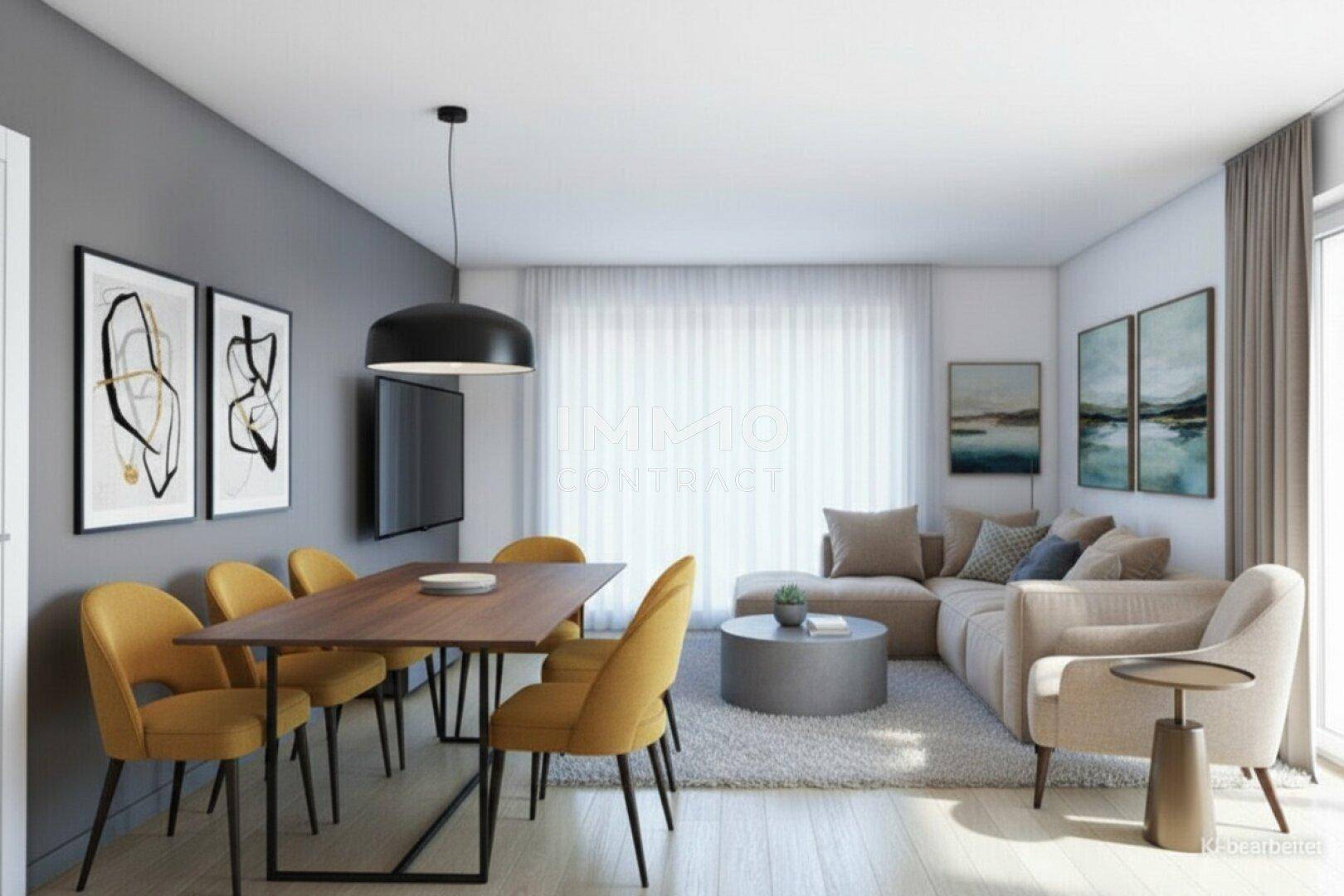 Geräumiger Wohn-Essbereich mit modernem Esstisch, bequemer Couch und großen Fenstern.