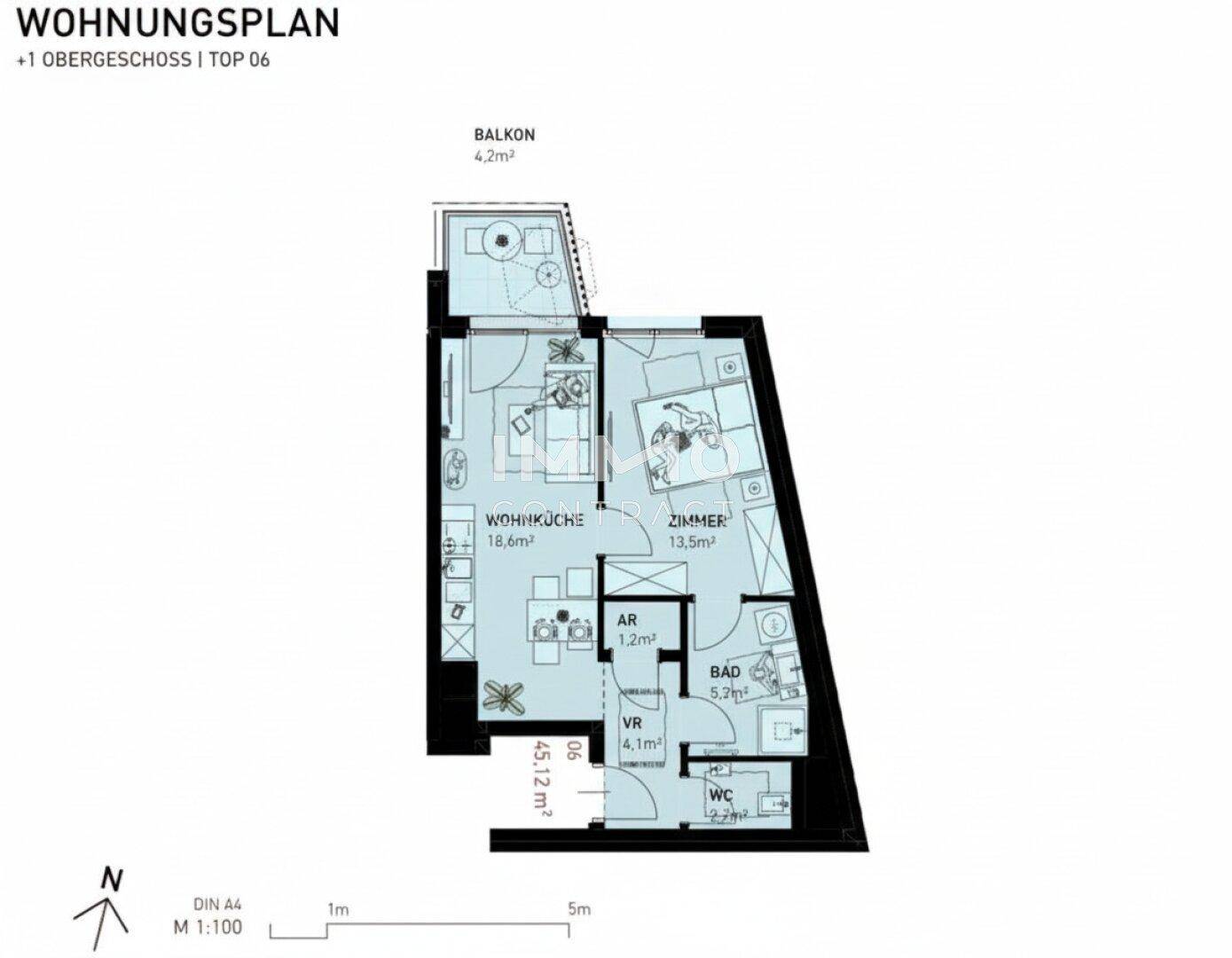Grundrissplan einer Wohnung mit Balkon, Wohnküche und separatem WC.