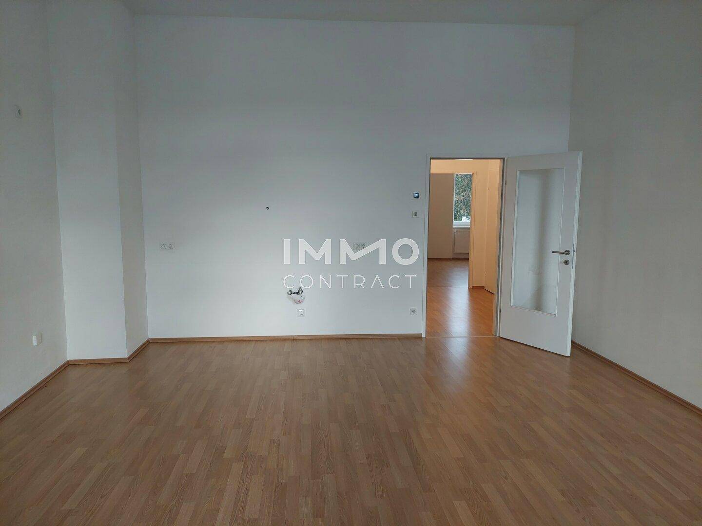 Großzügige Wohnung mit Balkon / LIFT / Garage / Förderbar / im Zentrum von Pöchlarn - Ansicht 2