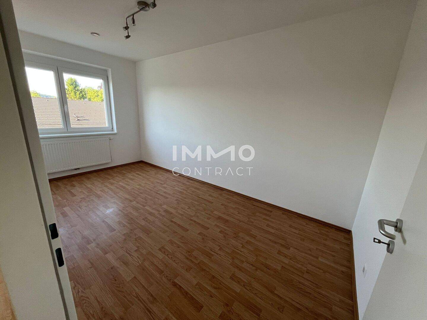 Helle 3-Zi-DG-Wohnung mit Balkon &amp; Stellplatz in Pöchlarn, 78m², Miete €998 - Förderbar - Mehr