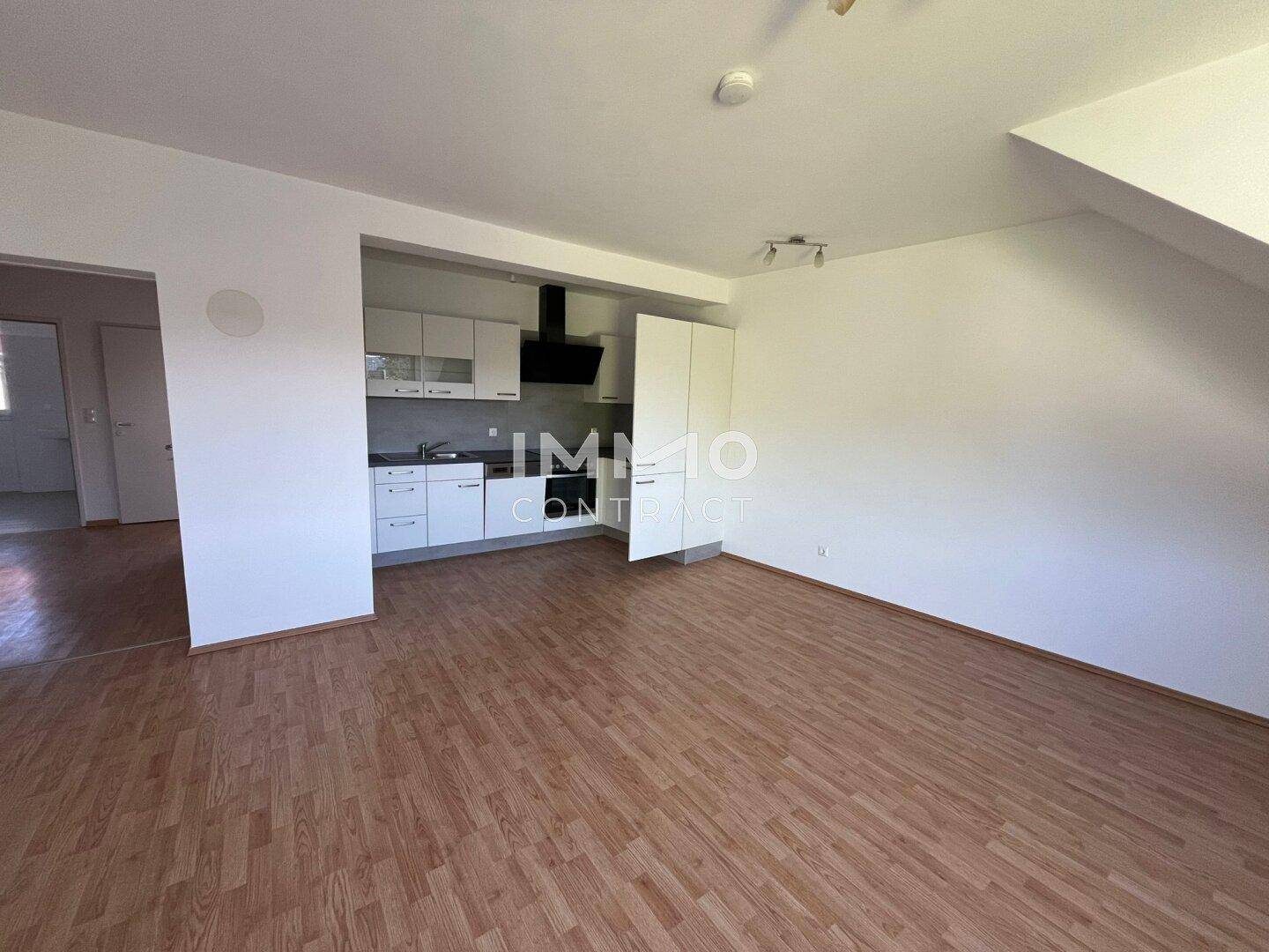 Helle 3-Zi-DG-Wohnung mit Balkon &amp; Stellplatz in Pöchlarn, 78m², Miete €998 - Förderbar - Ansicht 2