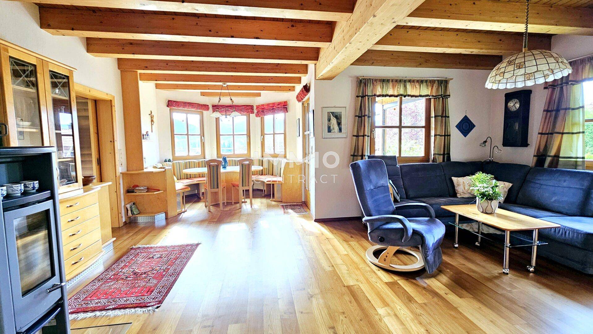 Grandiose Aussicht: Wohnen und Arbeiten in natürlichem Ambiente - Weinkeller und Garage - Ansicht 4