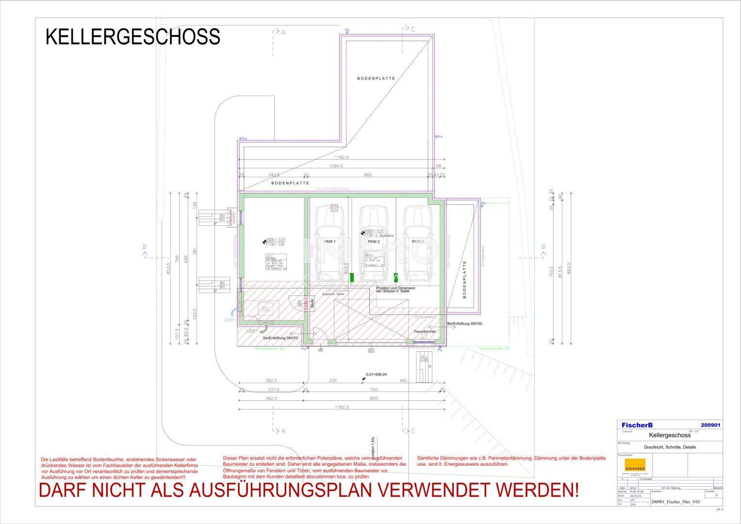 Grundriss des Kellergeschosses mit integrierter Tiefgarage für mehrere Fahrzeuge.