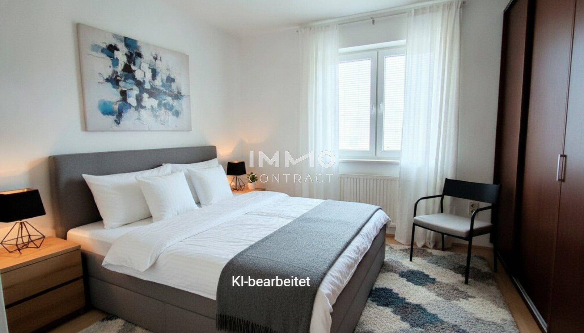Modernes Schlafzimmer mit Doppelbett, Nachttischen und einem großen Fenster für viel Tageslicht.