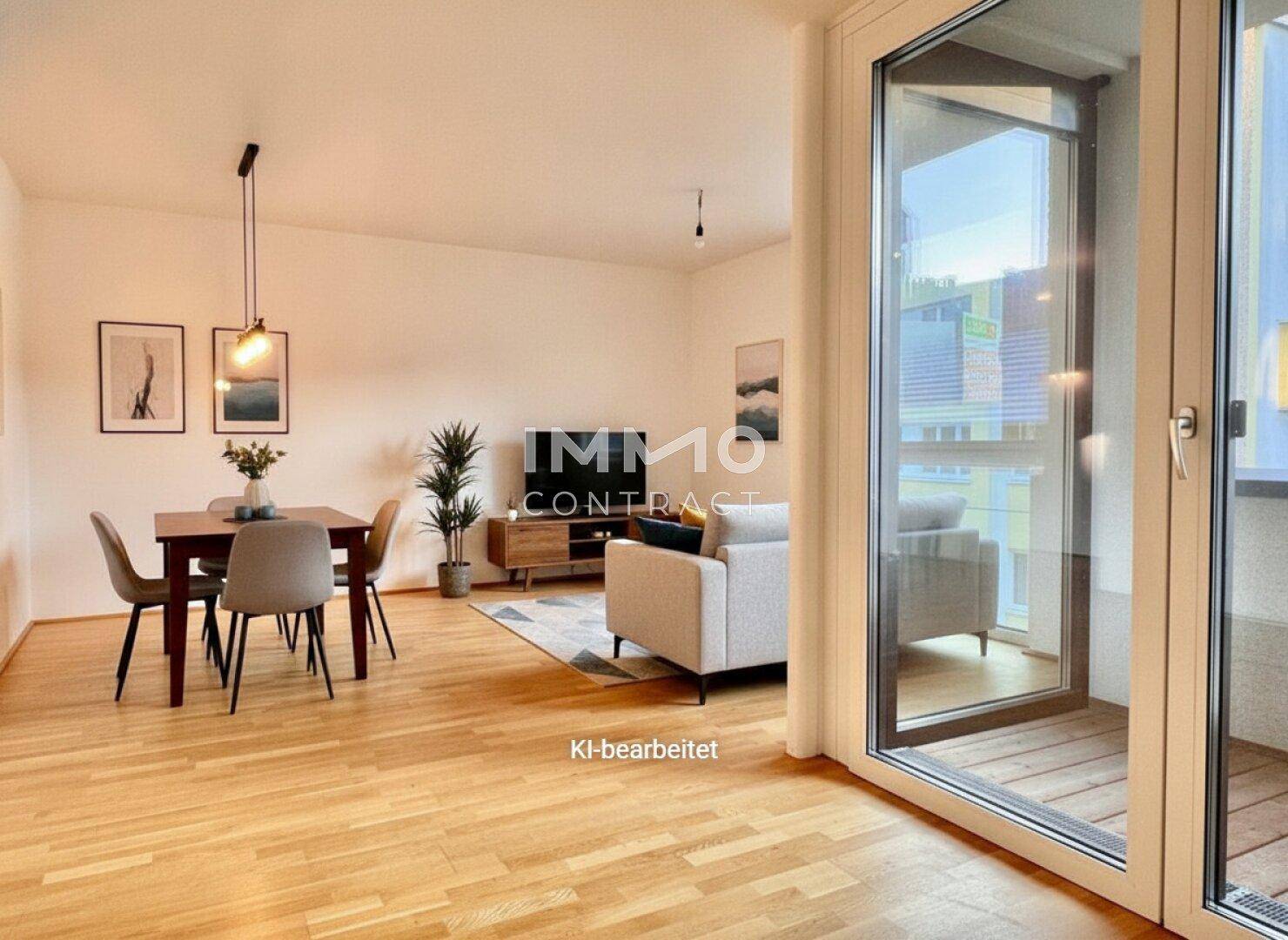 Gemütlicher Wohn- und Essbereich mit Holzboden, moderner Einrichtung und Zugang zum Balkon.