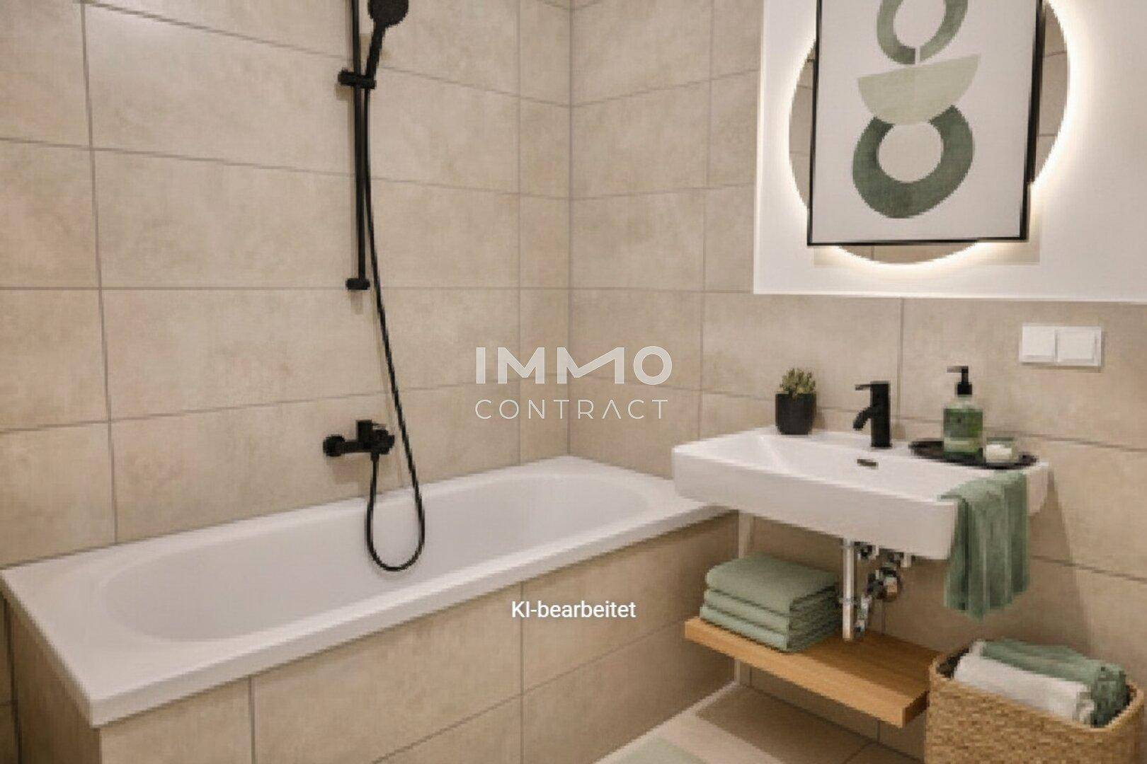Modernes Badezimmer mit Badewanne, Duscharmatur und stilvollen Fliesen.