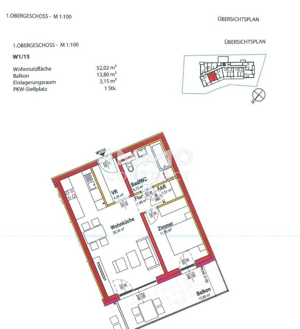 Grundriss einer Wohnung im Obergeschoss mit offener Wohnküche, einem Schlafzimmer, Bad und großem Balkon.