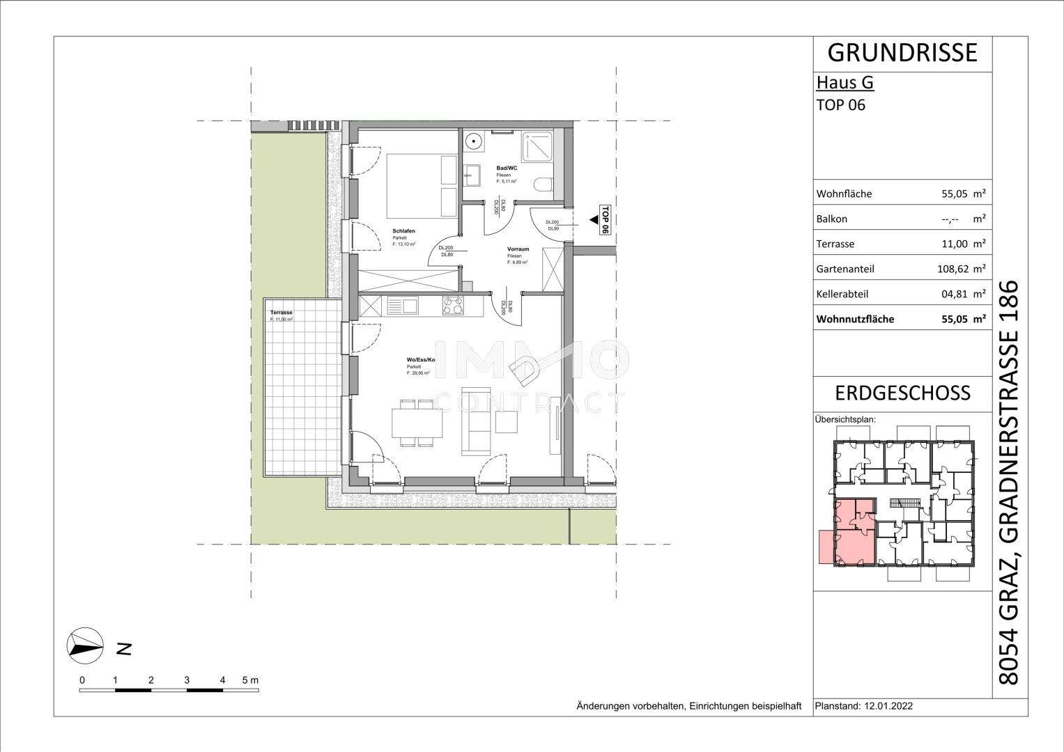 Grundriss des Erdgeschosses mit Wohnbereich, Schlafzimmer, Bad und Terrasse.