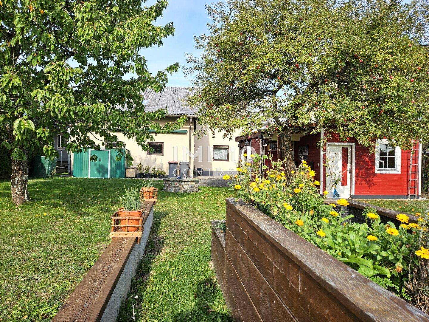 Gartenblick zum Haus