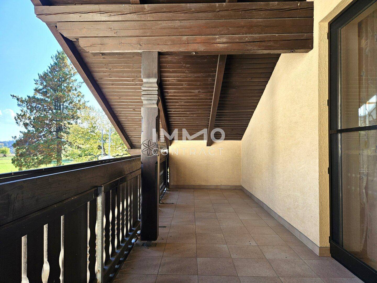 OG Balkon - von 2 Seiten begehbar