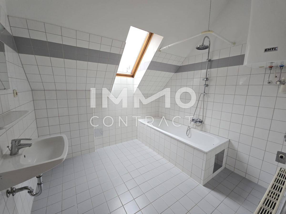 IMG-20250512-WA0066