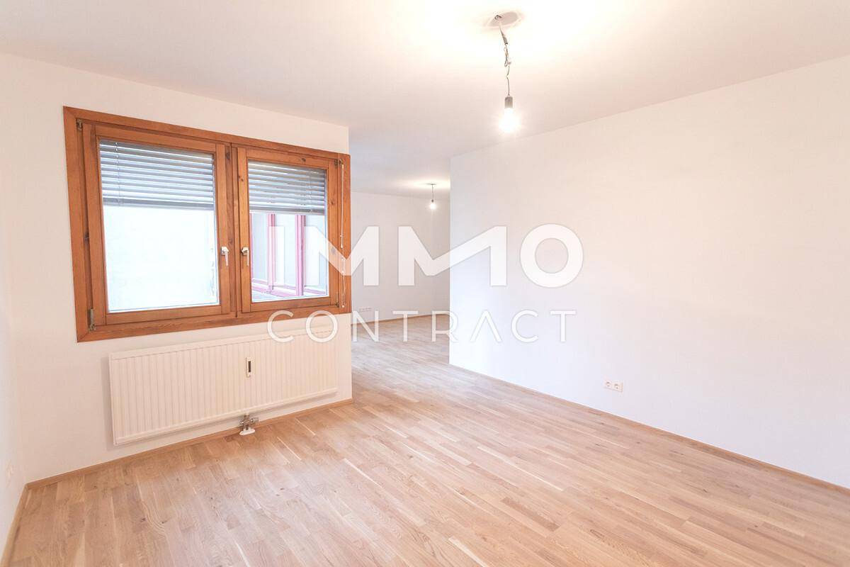 Wohnzimmer 30m² kann auch geteilt werden