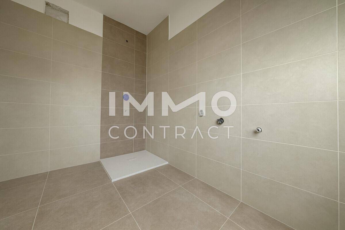 Beispielbild: Bad mit WC