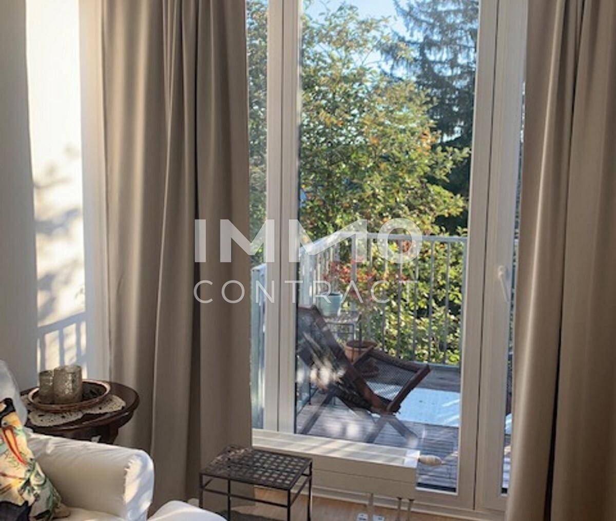 Wohnbereich mit Balkon