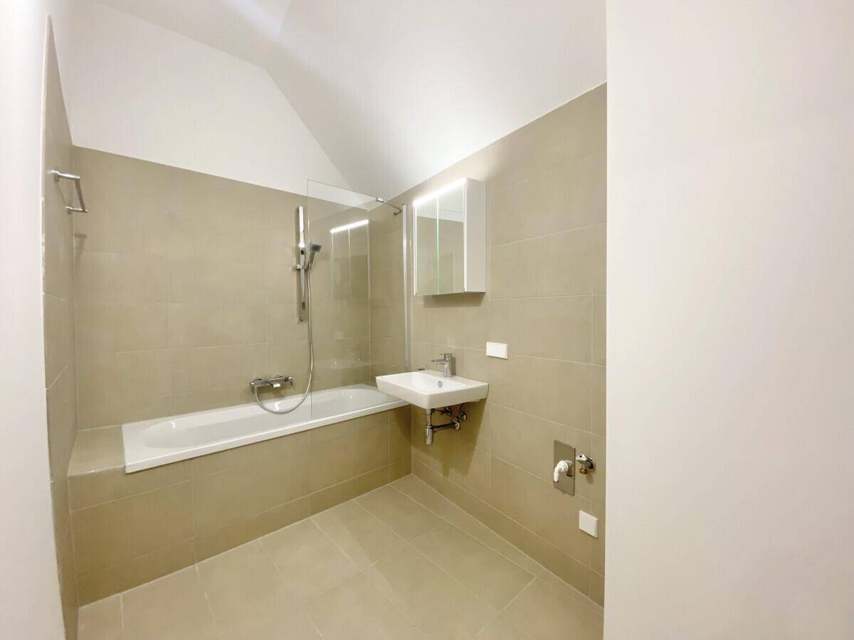 Badezimmer 2