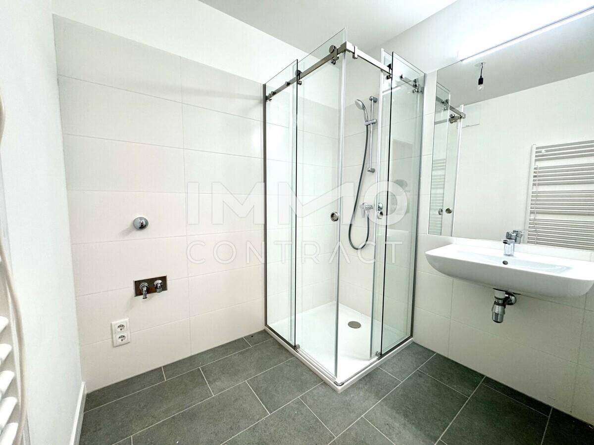 Bad mit Dusche