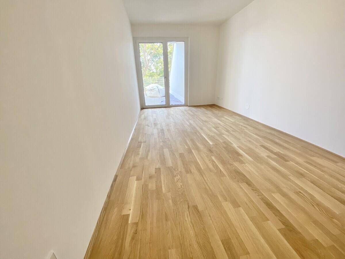 Schlafzimmer 2 mit Terrasse