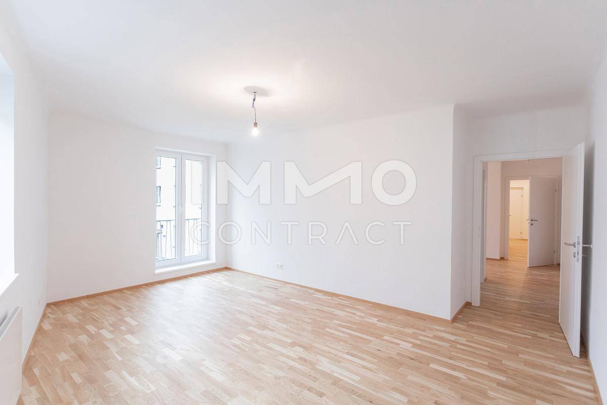 2 Zimmer mit französischem Balkon