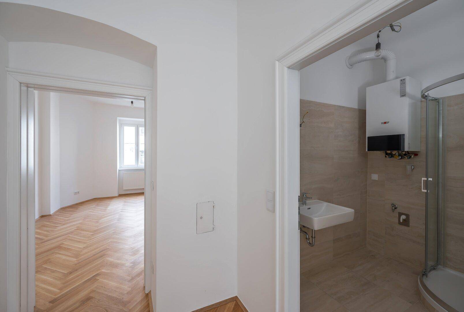 ++NEU++ Großartiger 2-Zimmer Altbau-ERSTBEZUG in toller Lage - Więcej